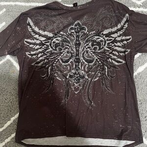 Woman’s Graphic Wing Design T-Shirt - Black